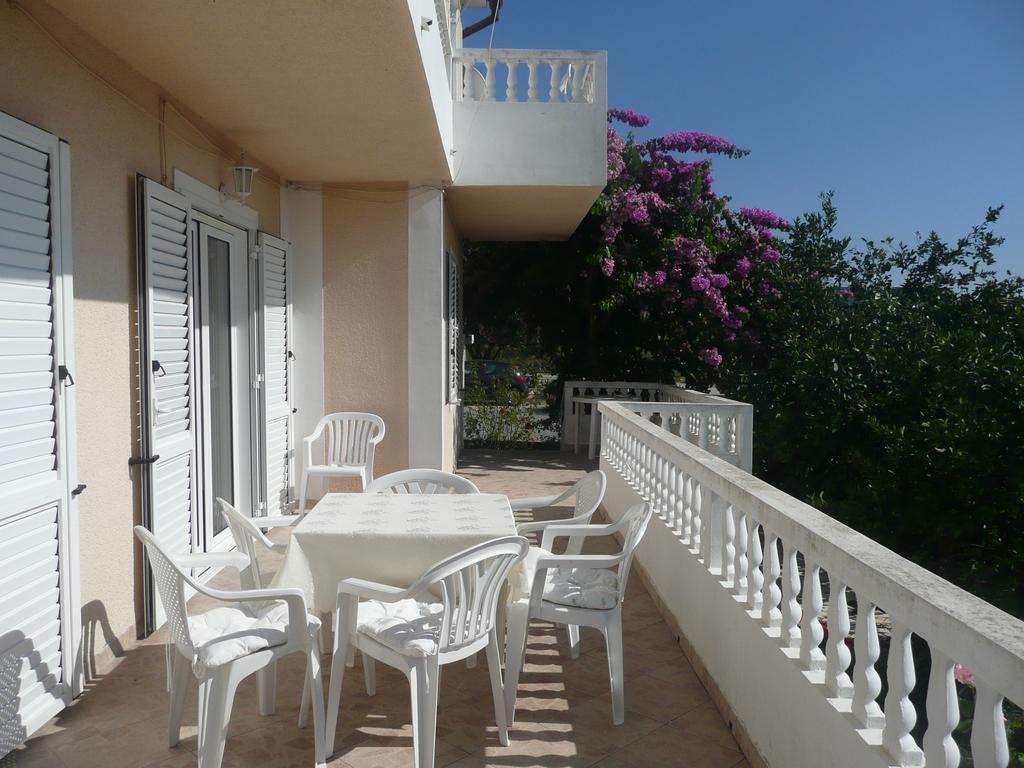 Apartment Dudic Palit Екстериор снимка